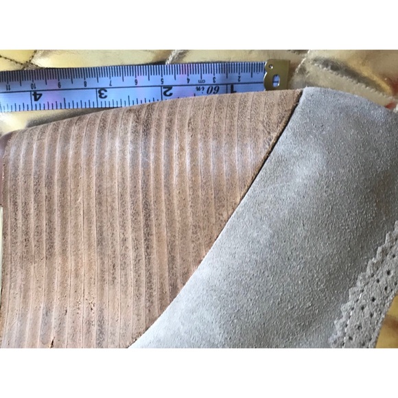 🏵Aldo Suede Booties - Picture 4 of 6